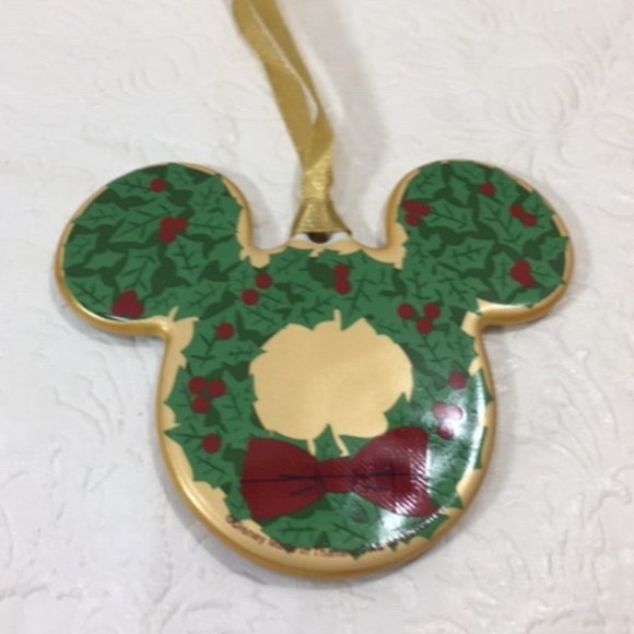 NWT Disney Parks Mickey Mouse Ceramic Christmas 2 Sided Ornament Castle & Wreath - Picture 4 of 8